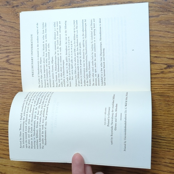 Vintage 1966 Neuschwanstein Castle Paperback Booklet Nonfiction Travel History - Picture 3 of 16